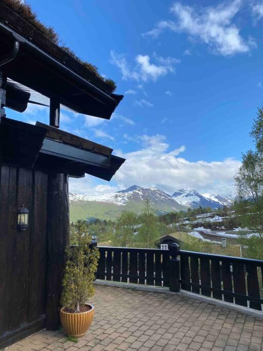 סטראנדה Roalden Mountain Lodge מראה חיצוני תמונה