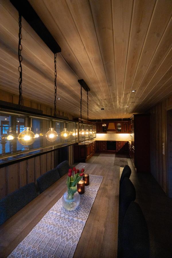 סטראנדה Roalden Mountain Lodge מראה חיצוני תמונה